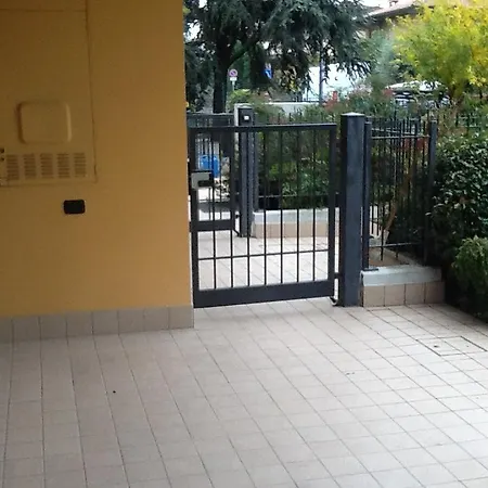 On Via Enrico Cialdini 3 Apartamento Sirmione